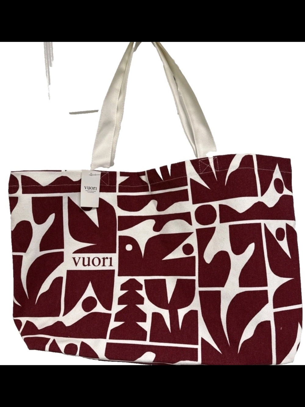 Vuori Holiday 2025 Tote In Strawberry